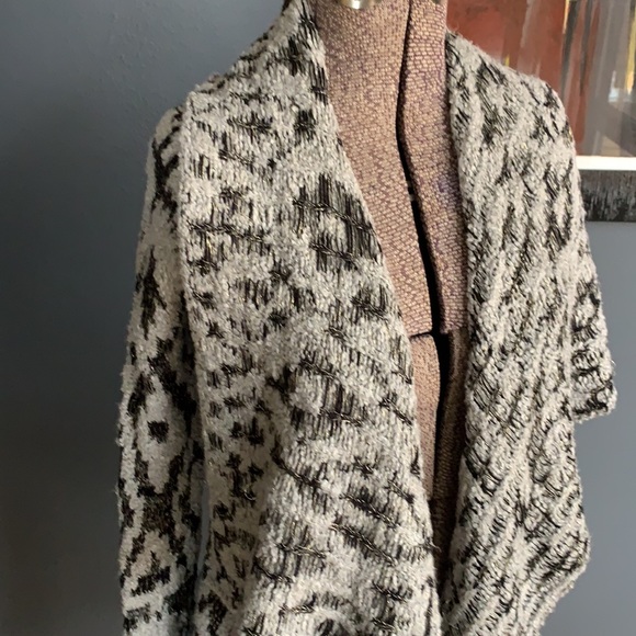 COPY - Lucky Brand gray/black metallic boucle cardigan, S - Picture 3 of 8